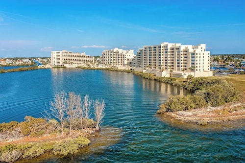 Breathtaking views of the Gulf from the 7th floor