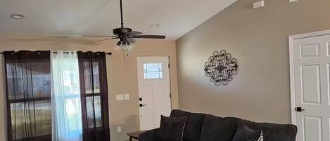 スマートテレビ