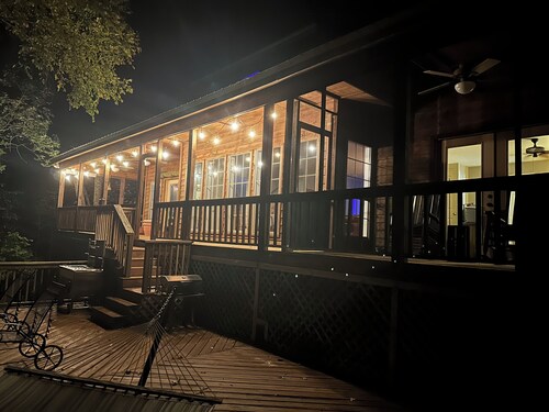 Lakefront on Greer’s Ferry in secluded upscale neighborhood.