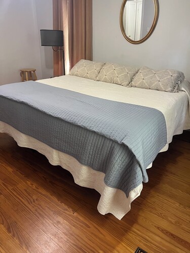 Charming 3-bedroom house, close to I-75, Ga National Fairgrounds, Robins.