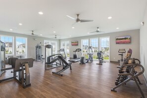 Fitness facility - Azure Elephant Haven: 2 King Suites in Bayberry (Middletown)