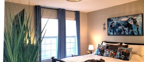 2 chambres, bureau, fer et planche à repasser, Wi-Fi gratuit