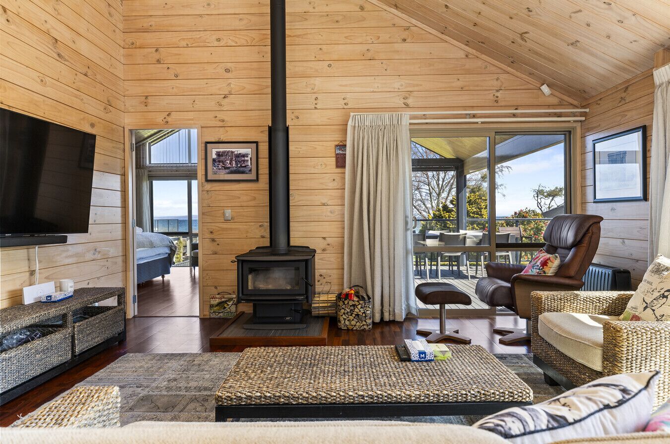 تلفزيون، مدفأة