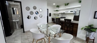 Nuevo y Amplio Departamento en el Centro de la Ciudad con 2 Camas King