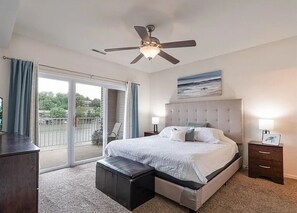 2 soverom, strykejern/-brett, wi-fi (inkludert) og sengetøy