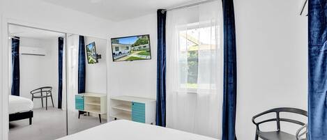 1 chambre, fer et planche Ă repasser, Wi-Fi, literie fournie