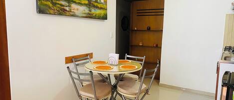 تناول الطعام