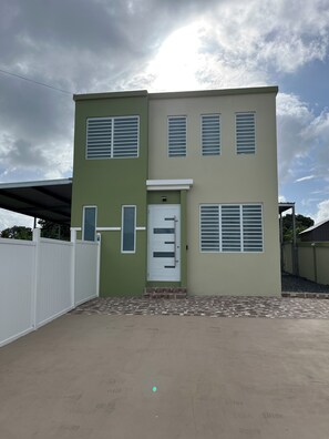 Exterior - Villa Carmin I Apt with Private Pool (Aguadilla)