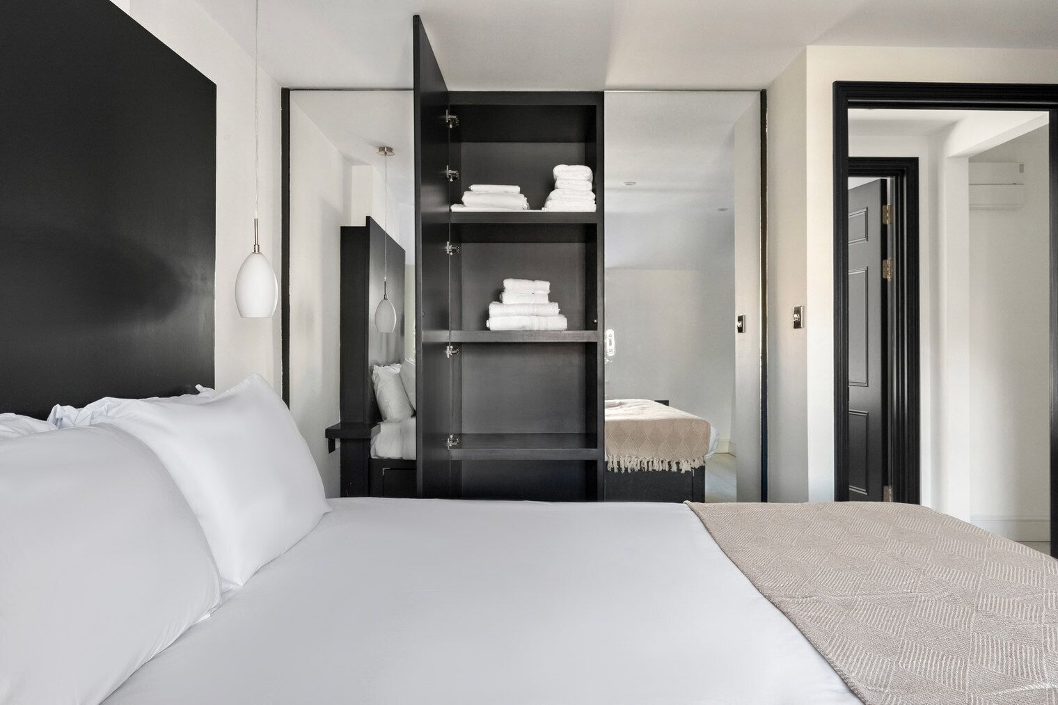 3 dormitorios, tabla de planchar con plancha, wifi y ropa de cama