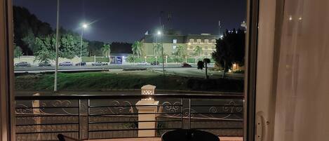 Luxury Apartment, 3 Bedrooms, Balcony, Garden View | Terrace/patio