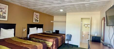 Habitació doble bàsica, no fumadors | Escriptori, espai de treball apte per a portàtils i wifi gratuïta