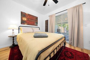 3 habitaciones, escritorio, wifi y ropa de cama