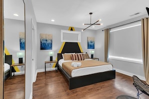 4 bedrooms, iron/ironing board, free WiFi, bed sheets