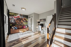 Smart TV, books, computer monitors