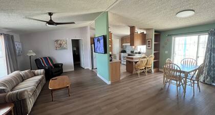 Death Valley 3bd/2ba w/ Kitchen