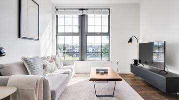 Televisión y estéreo