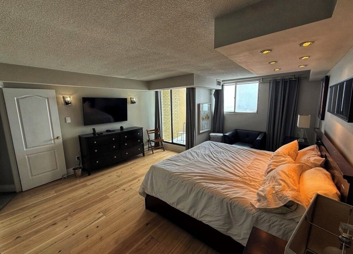 3 chambres, fer et planche à repasser, Wi-Fi, draps fournis