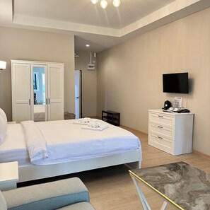 Free WiFi, bed sheets