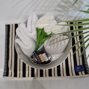 Habitació clàssica, 1 llit de matrimoni, no fumadors, aire condicionat | Wifi gratuïta