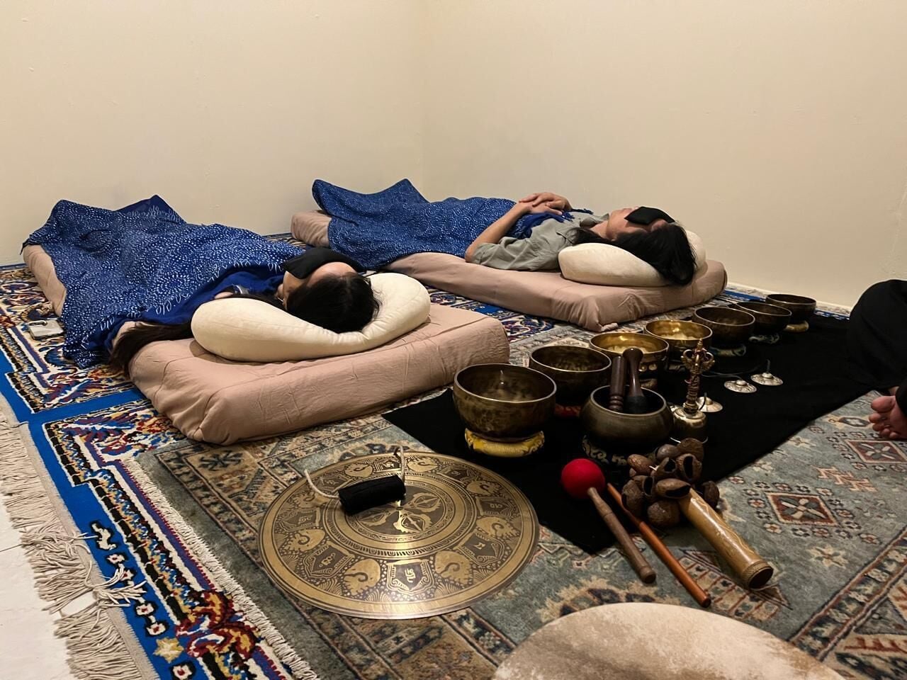 Couples treatment room(s), hot stone massages, deep-tissue massages