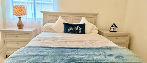 2 bedrooms, iron/ironing board, WiFi, bed sheets