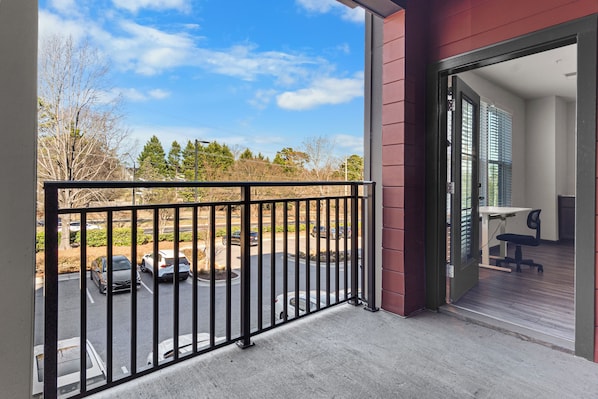 Apartment | Terrace/patio