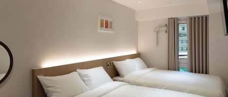 Family Twin Room | Free WiFi, bed sheets