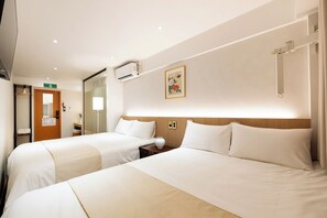 Family Twin Room | Free WiFi, bed sheets - Hanadays Jongno Gwanghwamun (Seoul)