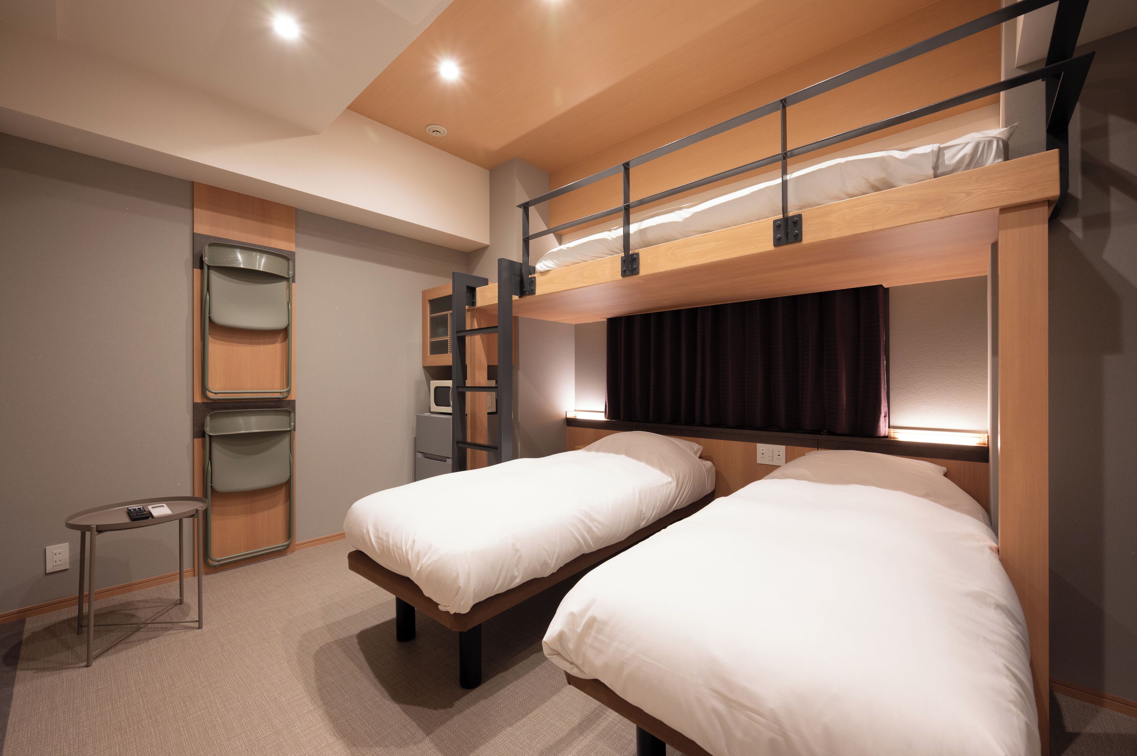 三人房, 非吸煙房, 微波爐 | 書桌、免費 Wi-Fi、床單