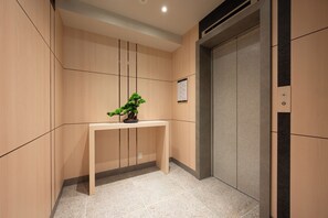 Interior entrance - EISEI STAY Ikebukuro Nishi (Tokyo)