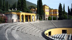 Point of interest - Eden House - Terrace & View Lake, Gardone Riviera, Italy (Gardone Riviera)