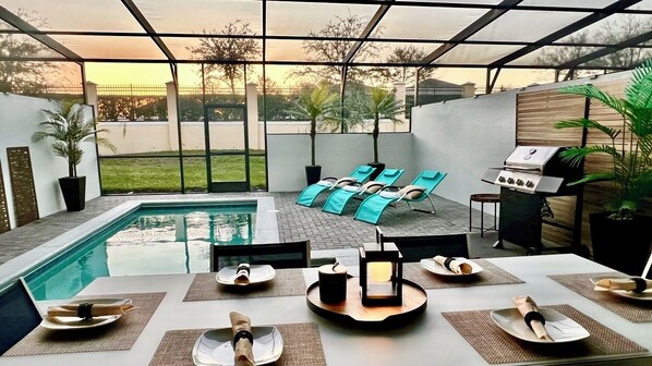 Outdoor pool, a heated pool