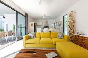 Unclassified image, 4 of 20, button - Villa Lady Blue, 3 Bedrooms (Koh Samui)