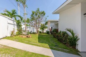Unclassified image, 2 of 20, button - Villa Lady Blue, 3 Bedrooms (Koh Samui)