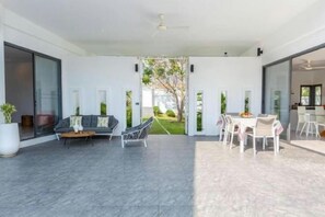 Unclassified image, 5 of 20, button - Villa Lady Blue, 3 Bedrooms (Koh Samui)