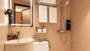 Superior Single Room, No Windows | Bathroom | Shower, free toiletries, hair dryer, slippers - A Hotel Farrer Park - Newly Renovated (Singapore)