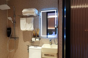 Shower, free toiletries, hair dryer, towels