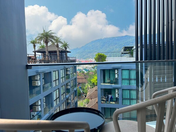 Apartment | Balcony - 1BR with Rooftop Pool & Gym C191 (Kamala)