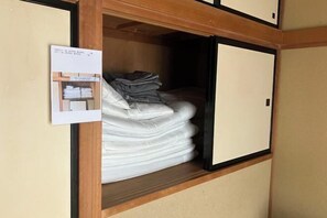 Room - Fuse Hot Spring Stay East (Saku)