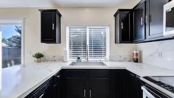 Microwave, oven, stovetop, dishwasher