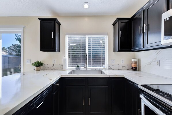 Microwave, oven, stovetop, dishwasher