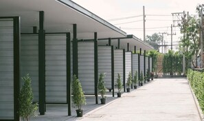 Property grounds - Chill d resort buriram (Buri Ram)
