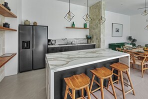 Microwave, oven, dishwasher