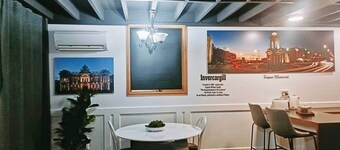 Invercargill Picture Apartment 2 bedroom Full Bath + yard