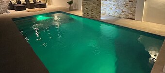 New villa with pool and electric generator in Tela for a relaxing getaway