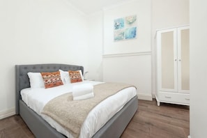 Room - Stunning Sydney Home 1 (Millers Point)
