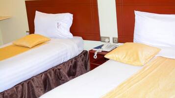 Deluxe-Zweibettzimmer | Kostenloses WLAN, Bettwäsche