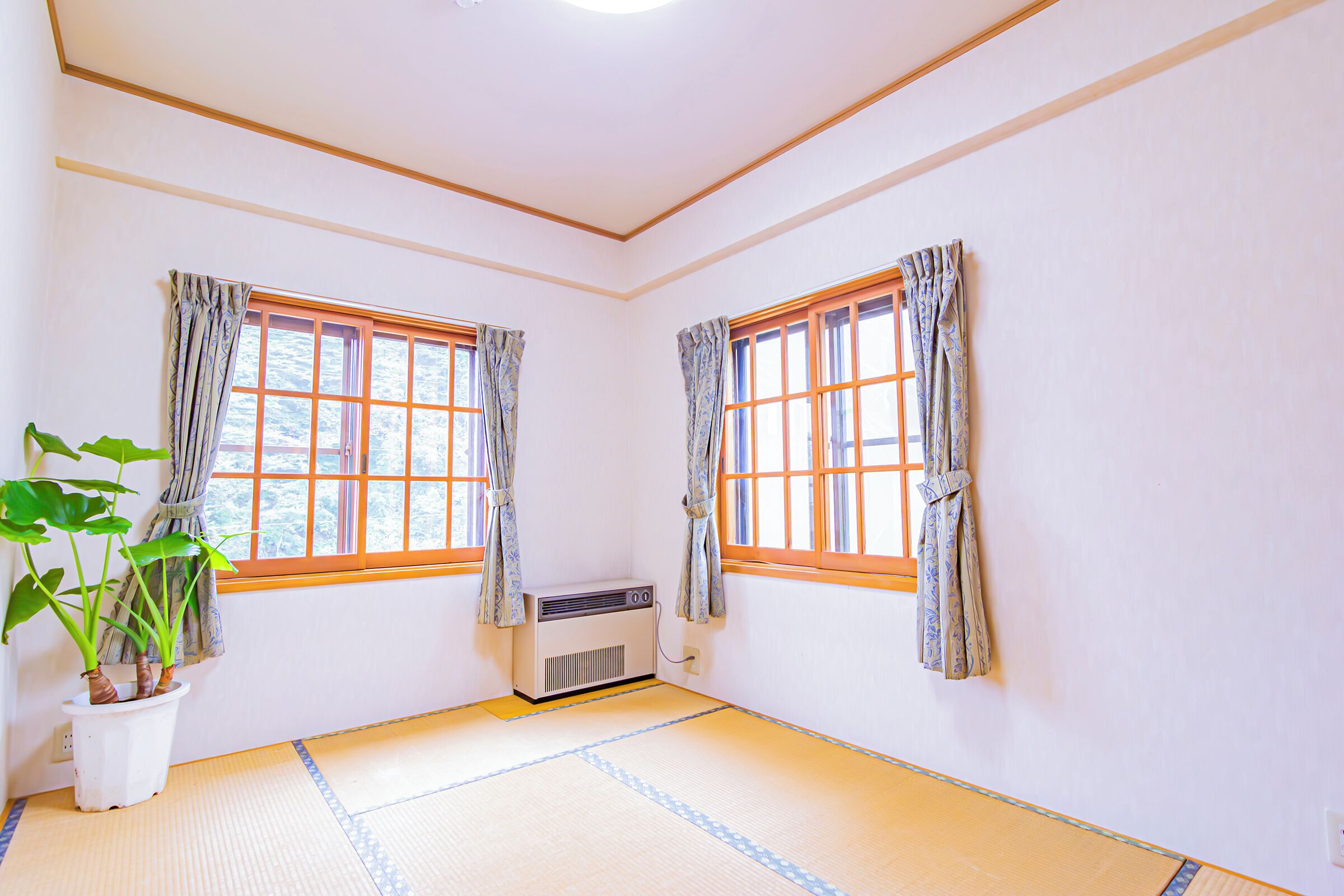 Basic Villa, Mountain View | Free WiFi, bed sheets