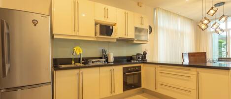 Villa, Balcony | Private kitchen