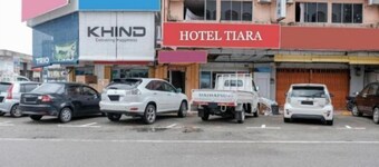 Tiara Hotel